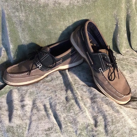 Maui Surf | Shoes | Maui Surf Boat 